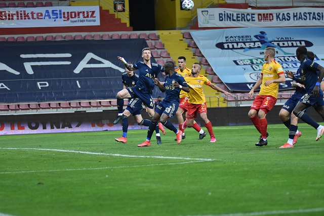 令观众耳目 令观众耳目